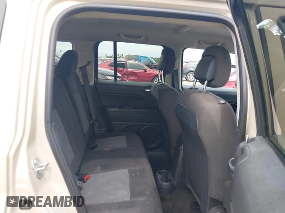 2017 Jeep Patriot High Altitude with VIN 1C4NJPFAXHD203977, listed as a IAAI auction lot 42496814 with 170,399 mi miles and . Bid and sale history available at DreamBid. Image 8.