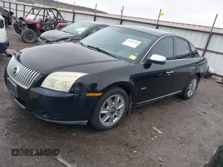2008 Mercury Sable Premier z VIN 1MEHM42W38G611612, wystawiony jako IAAI lot #41965495 z przebiegiem 190 996 mil mil oraz . Historia ofert i sprzedaży dostępna na DreamBid. Obrazek 2.