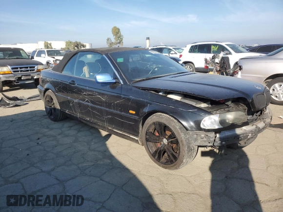 2002 BMW 3 Series 325Ci with VIN WBABS33492PG85628, listed as a Copart auction lot 87920765 with 175,000 mi miles and Salvage Title. Bid and sale history available at carsss.com. Image 4.