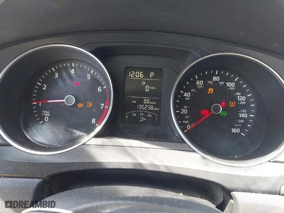 2015 Volkswagen Jetta Sedan 1.8T Sport with VIN 3VWD17AJ9FM321682, listed as a IAAI auction lot 41889188 with 135,238 mi miles. Bid and sale history available at carsss.com. Image 7.