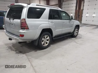 2004 Toyota 4Runner SR5 with VIN JTEBU14R340039078, listed as a IAAI auction lot 42354401 with 319,757 mi miles and . Bid and sale history available at DreamBid. Image 4.