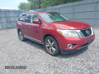2014 Nissan Pathfinder S with VIN 5N1AR2MM5EC656909, listed as a IAAI auction lot 42656413 with 186,597 mi miles and . Bid and sale history available at DreamBid. Image 1.