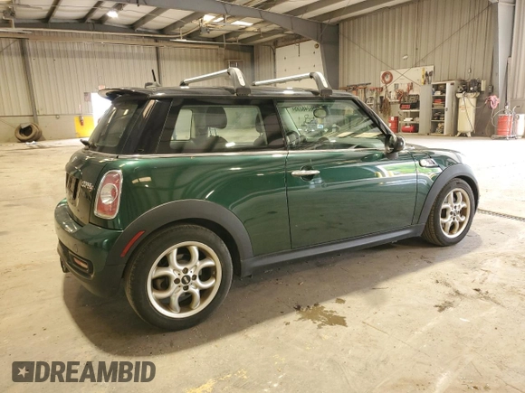 2013 MINI Hardtop S with VIN WMWSV3C52DT477372, listed as a Copart auction lot 56248235 with 88,508 mi miles and Clean Title. Bid and sale history available at DreamBid. Image 3.