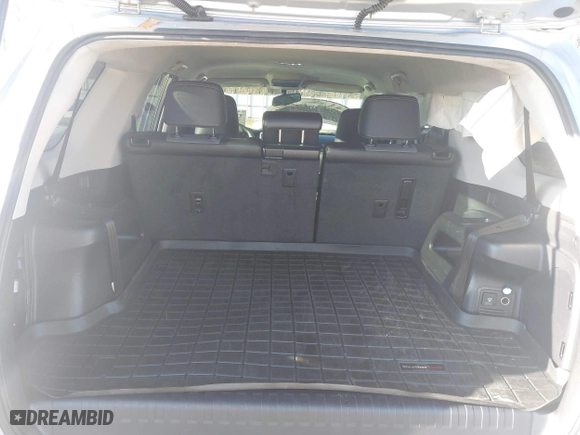 2017 Toyota 4Runner SR5 with VIN JTEZU5JR4H5150614, listed as a IAAI auction lot 41492357 with 75,721 mi miles. Bid and sale history available at carsss.com. Image 17.