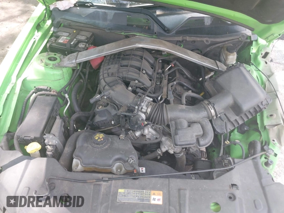 2013 Ford Mustang V6 with VIN 1ZVBP8EM4D5219273, listed as a IAAI auction lot 41925220 with 248,785 mi miles and . Bid and sale history available at DreamBid. Image 10.