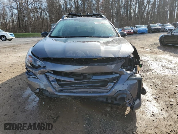 2025 Subaru Outback Limited with VIN 4S4BTANC8S3146779, listed as a Copart auction lot 82300924 with 68 mi miles and Salvage Title. Bid and sale history available at carsss.com. Image 5.