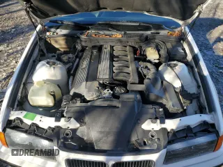 1995 BMW 3 Series 325i with VIN WBACB4326SFM22346, listed as a Copart auction lot 79960304 with 71,071 mi miles and Salvage Title. Bid and sale history available at carsss.com. Image 11.