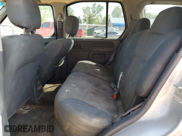 2002 Nissan Xterra XE z VIN 5N1ED28T62C508278, wystawiony jako Copart lot #54058255 z przebiegiem 250 199 mil mil oraz Szkody całkowita. Historia ofert i sprzedaży dostępna na DreamBid. Obrazek 11.