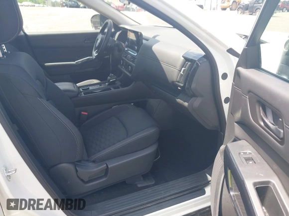 2024 Nissan Pathfinder S with VIN 5N1DR3AC1RC256575, listed as a IAAI auction lot 42042961 with 21,504 mi miles and . Bid and sale history available at DreamBid. Image 5.