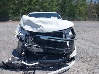 2022 Chevrolet Tahoe Commercial z VIN 1GNSCLED4NR222340, wystawiony jako IAAI lot #42321388 z przebiegiem Nie podano mil oraz . Historia ofert i sprzedaży dostępna na DreamBid. Obrazek 12.