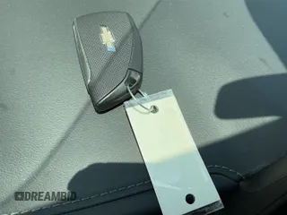 2022 Chevrolet Tahoe LS z VIN 1GNSKMKD7NR129745, wystawiony jako IAAI lot #42566236 z przebiegiem 95 126 mil mil oraz . Historia ofert i sprzedaży dostępna na DreamBid. Obrazek 9.