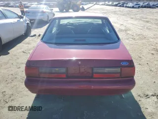 1993 Ford Mustang z VIN 1FACP40E4PF155840, wystawiony jako Copart lot #88301375 z przebiegiem 2 135 mil mil oraz Czysty tytuł • Clean title. Historia ofert i sprzedaży dostępna na DreamBid. Obrazek 6.