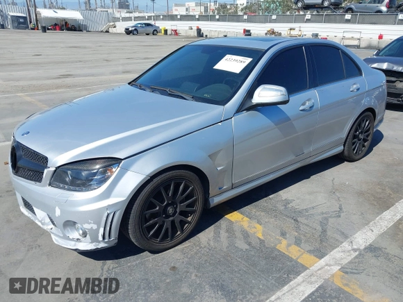 2009 Mercedes-Benz C 300 Sport with VIN WDDGF81X19R070838, listed as a IAAI auction lot 42239289 with 124,855 mi miles and . Bid and sale history available at DreamBid. Image 2.