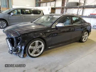 2015 Audi S4 Premium Plus z VIN WAUBGAFL8FA049829, wystawiony jako Copart lot #49400065 z przebiegiem 112 028 mil mil oraz Szkoda całkowita • Salvage title. Historia ofert i sprzedaży dostępna na DreamBid. Obrazek 1.