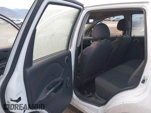 2008 Chevrolet Aveo LS with VIN KL1TD66618B260365, listed as a IAAI auction lot 41145093 with Not Provided miles and . Bid and sale history available at DreamBid. Image 8.