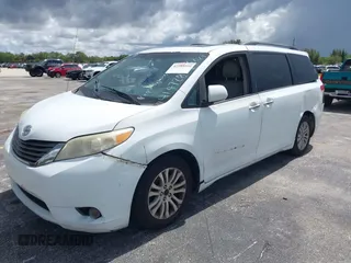 2014 Toyota Sienna XLE with VIN 5TDYK3DC4ES414728, listed as a IAAI auction lot 42588916 with 291,007 mi miles and . Bid and sale history available at DreamBid. Image 17.