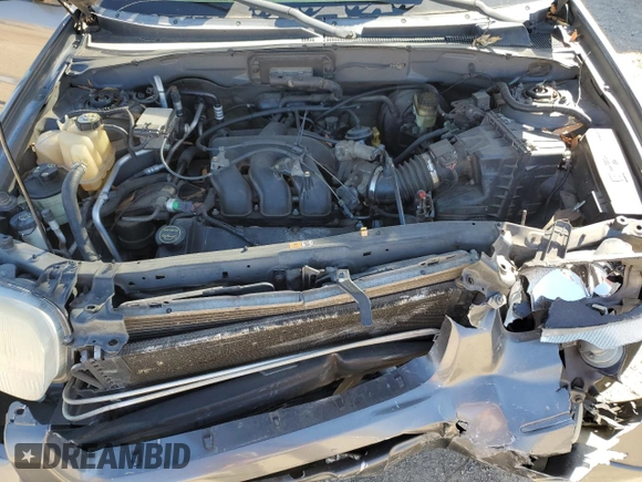 2004 Ford Escape Limited with VIN 1FMCU94164KB05673, listed as a Copart auction lot 48598705 with 196,351 mi miles and Salvage Title. Bid and sale history available at carsss.com. Image 13.