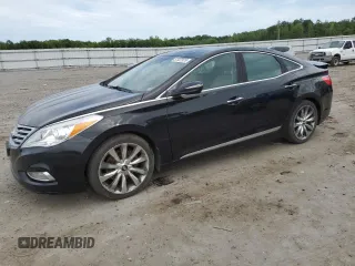 2013 Hyundai Azera z VIN KMHFH4JG5DA316804, wystawiony jako Copart lot #57532975 z przebiegiem 243 038 mil mil oraz Czysty tytuł • Clean title. Historia ofert i sprzedaży dostępna na DreamBid. Obrazek 1.
