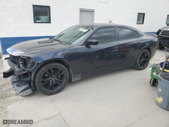 2017 Dodge Charger SE with VIN 2C3CDXBG5HH575971, listed as a Copart auction lot 48461915 with 71,653 mi miles and Salvage Title. Bid and sale history available at carsss.com. Image 1.
