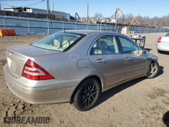 2005 Mercedes-Benz C 240 with VIN WDBRF81J05F680044, listed as a Copart auction lot 88118585 with Not Provided miles and Salvage Title. Bid and sale history available at DreamBid. Image 3.