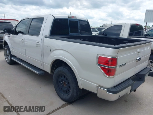 2011 Ford F-150 XLT with VIN 1FTFW1CT7BFA59275, listed as a IAAI auction lot 42111709 with 203,718 mi miles. Bid and sale history available at carsss.com. Image 3.