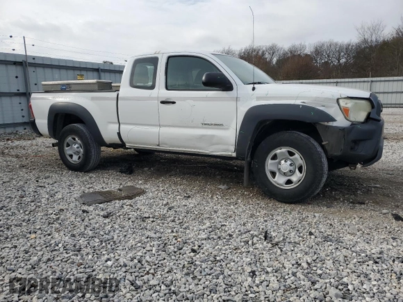 2013 Toyota Tacoma PreRunner with VIN 5TFTU4GN4DX040895, listed as a Copart auction lot 82825534 with 92,667 mi miles and Clean Title. Bid and sale history available at carsss.com. Image 4.