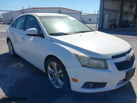 2012 Chevrolet Cruze LTZ with VIN 1G1PH5SC4C7147440, listed as a IAAI auction lot 41865272 with 192,684 mi miles. Bid and sale history available at carsss.com. Image 1.