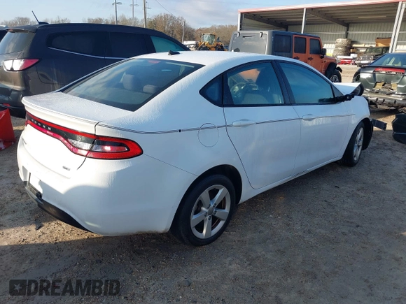 2015 Dodge Dart SXT with VIN 1C3CDFBB3FD172631, listed as a IAAI auction lot 41465717 with 1 mi miles. Bid and sale history available at carsss.com. Image 4.