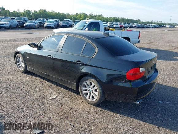 2007 BMW 3 Series 328xi with VIN WBAVC93597KX59671, listed as a IAAI auction lot 42542443 with 66,991 mi miles and . Bid and sale history available at DreamBid. Image 3.