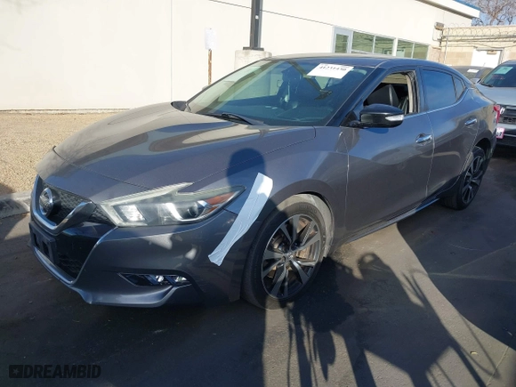 2018 Nissan Maxima SL with VIN 1N4AA6AP0JC363808, listed as a IAAI auction lot 41231430 with 142,955 mi miles. Bid and sale history available at carsss.com. Image 2.