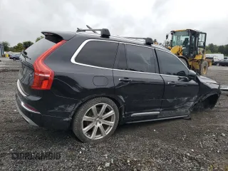 2017 Volvo XC90 Inscription with VIN YV4A22PL3H1164677, listed as a Copart auction lot 70801824 with 144,222 mi miles and Non Repairable. Bid and sale history available at carsss.com. Image 3.