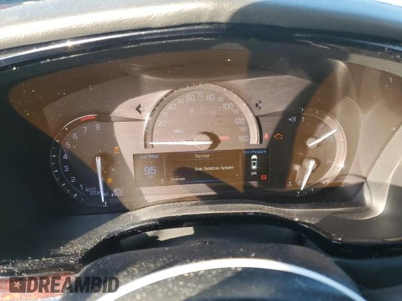 2017 Cadillac XT5 Luxury AWD with VIN 1GYKNDRS8HZ221062, listed as a Copart auction lot 54223415 with 103,791 mi miles and Salvage Title. Bid and sale history available at DreamBid. Image 9.