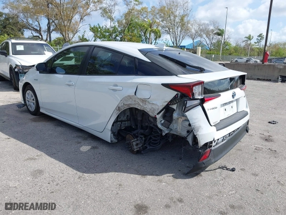 2022 Toyota Prius L Eco with VIN JTDKAMFU5N3181724, listed as a IAAI auction lot 41568635 with 67,360 mi miles. Bid and sale history available at carsss.com. Image 3.