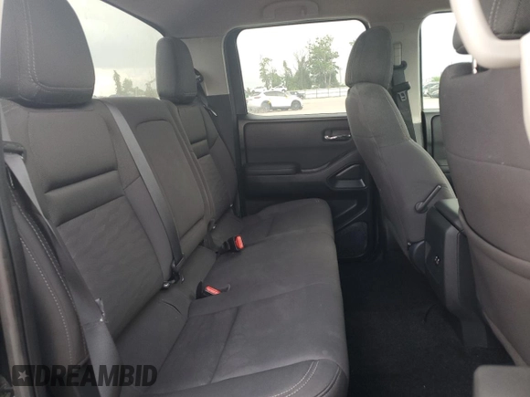2024 Nissan Frontier Pro-X z VIN 1N6ED1EJ6RN610001, wystawiony jako Copart lot #64412865 z przebiegiem 6 138 mil mil oraz Czysty tytuł • Clean title. Historia ofert i sprzedaży dostępna na DreamBid. Obrazek 10.