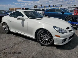 2011 Mercedes-Benz SLK 300 with VIN WDBWK5EA3BF241584, listed as a Copart auction lot 51856215 with 48,775 mi miles and Salvage title. Bid and sale history available at DreamBid. Image 4.