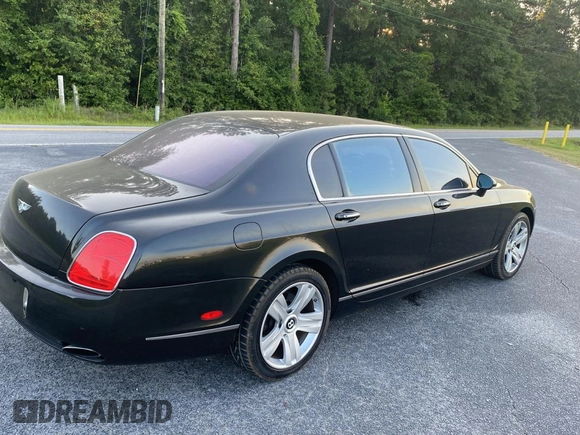 2007 Bentley Flying Spur с VIN SCBBR93W17C042658, выставлен на аукционе Copart как лот 62427535 с пробегом 97 393 миль миль и Списание • Salvage title. История ставок и продаж доступна на DreamBid. Изображение 4.