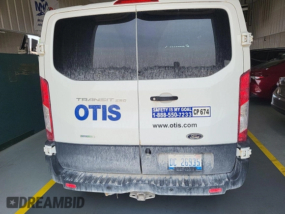 2018 Ford Transit с VIN 1FTYR1YG1JKA49052, выставлен на аукционе IAAI как лот 42796205 с пробегом 133 321 миль миль и . История ставок и продаж доступна на DreamBid. Изображение 24.