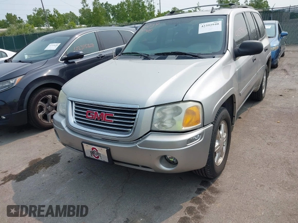 2008 GMC Envoy SLT z VIN 1GKDT13S082105069, wystawiony jako IAAI lot #42392940 z przebiegiem 169 630 mil mil oraz . Historia ofert i sprzedaży dostępna na DreamBid. Obrazek 6.