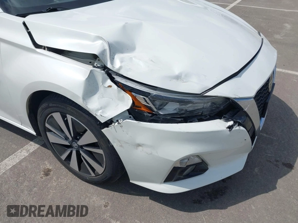 2019 Nissan Altima SL with VIN 1N4BL4EV9KC103050, listed as a IAAI auction lot 42139670 with 112,427 mi miles and . Bid and sale history available at DreamBid. Image 6.