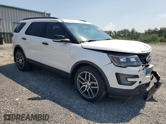 2017 Ford Explorer Sport z VIN 1FM5K8GT1HGE19956, wystawiony jako Copart lot #62707955 z przebiegiem 111 727 mil mil oraz Szkoda całkowita • Salvage title. Historia ofert i sprzedaży dostępna na DreamBid. Obrazek 4.