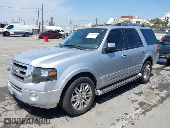 2011 Ford Expedition Limited z VIN 1FMJU2A54BEF43559, wystawiony jako IAAI lot #42294213 z przebiegiem 153 030 mil mil oraz . Historia ofert i sprzedaży dostępna na DreamBid. Obrazek 18.