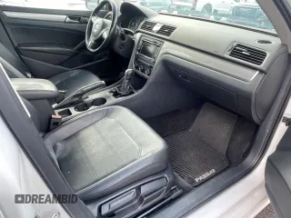 2015 Volkswagen Passat 1.8T S with VIN 1VWAT7A30FC094995, listed as a Copart auction lot 54277305 with 182,473 mi miles and Clean Title. Bid and sale history available at carsss.com. Image 5.