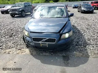 2006 Volvo S40 2.4L with VIN YV1MS390562158566, listed as a Copart auction lot 68528084 with 110,206 mi miles and Salvage Title. Bid and sale history available at carsss.com. Image 11.