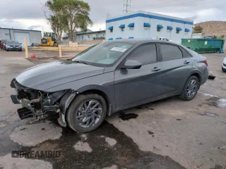 2024 Hyundai Elantra SEL с VIN KMHLM4DG6RU793449, выставлен на аукционе Copart как лот 57316305 с пробегом 3 204 миль миль и Списание • Salvage title. История ставок и продаж доступна на DreamBid. Изображение 1.