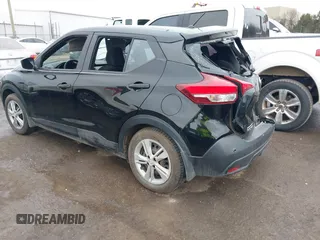 2020 Nissan Kicks S with VIN 3N1CP5BV9LL551763, listed as a IAAI auction lot 41548757 with 112,999 mi miles. Bid and sale history available at carsss.com. Image 3.