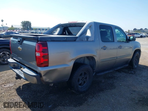 2007 Chevrolet Avalanche 3LT z VIN 3GNFK12327G176420, wystawiony jako IAAI lot #42476613 z przebiegiem Nie podano mil oraz . Historia ofert i sprzedaży dostępna na DreamBid. Obrazek 6.