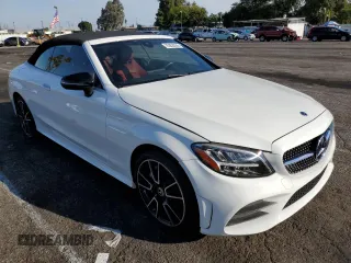 2020 Mercedes-Benz C 300 with VIN WDDWK8DB3LF959785, listed as a Copart auction lot 75055304 with 36,971 mi miles and Salvage Title. Bid and sale history available at DreamBid. Image 4.