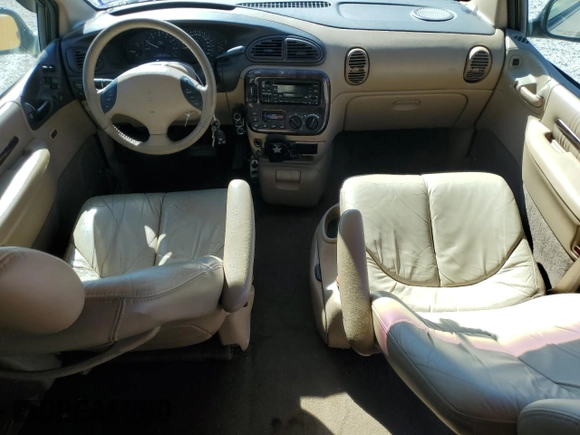 1998 Chrysler Town & Country LXi with VIN 1C4GP64LXWB644491, listed as a Copart auction lot 81560064 with 176,363 mi miles and Clean Title. Bid and sale history available at carsss.com. Image 8.