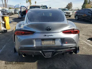 2021 Toyota GR Supra 3.0 with VIN WZ1DB0C00MW039702, listed as a Copart auction lot 89028515 with 42,426 mi miles and Salvage Title. Bid and sale history available at carsss.com. Image 6.
