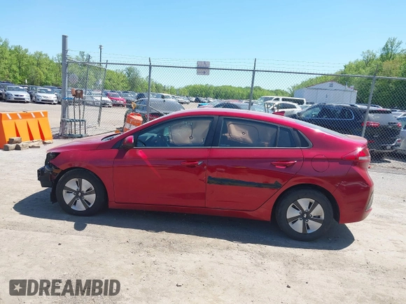 2019 Hyundai Ioniq Blue z VIN KMHC65LCXKU179508, wystawiony jako IAAI lot #42137390 z przebiegiem 118 820 mil mil oraz . Historia ofert i sprzedaży dostępna na DreamBid. Obrazek 14.